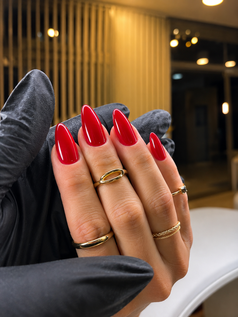 Sista Nail Studio tırnak tasarımı