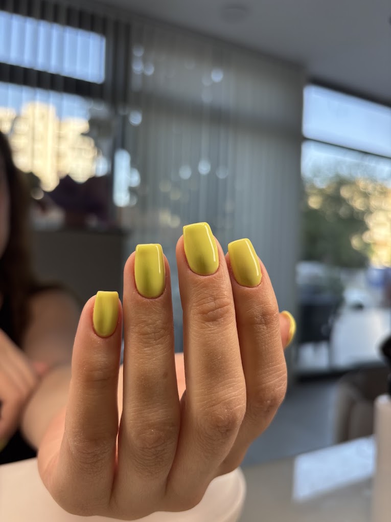 Sista Nail Studio tırnak tasarımı